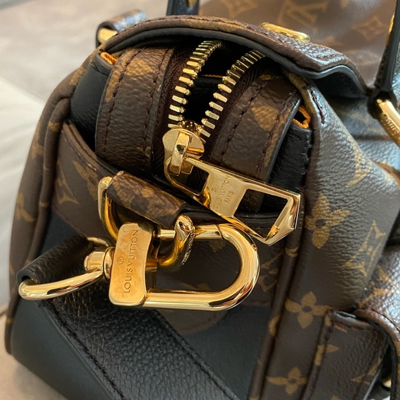 Louis Vuitton New Manhattan NM Noir Bag - Picture 5 of 15